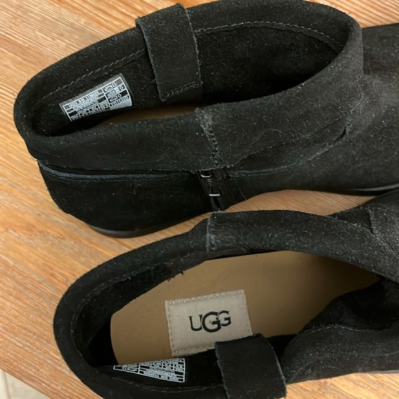 UGG Josefene Cuff Short Boot NWOB - 9.5 - Picture 4 of 9